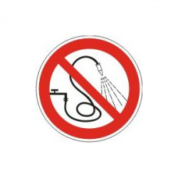 Знак P17 "Запрещается разбрызгивать воду" (Пленка 200х200)