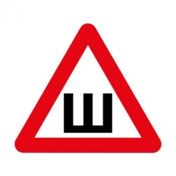 Знак T913 "Шипы" (Пленка 200х200)